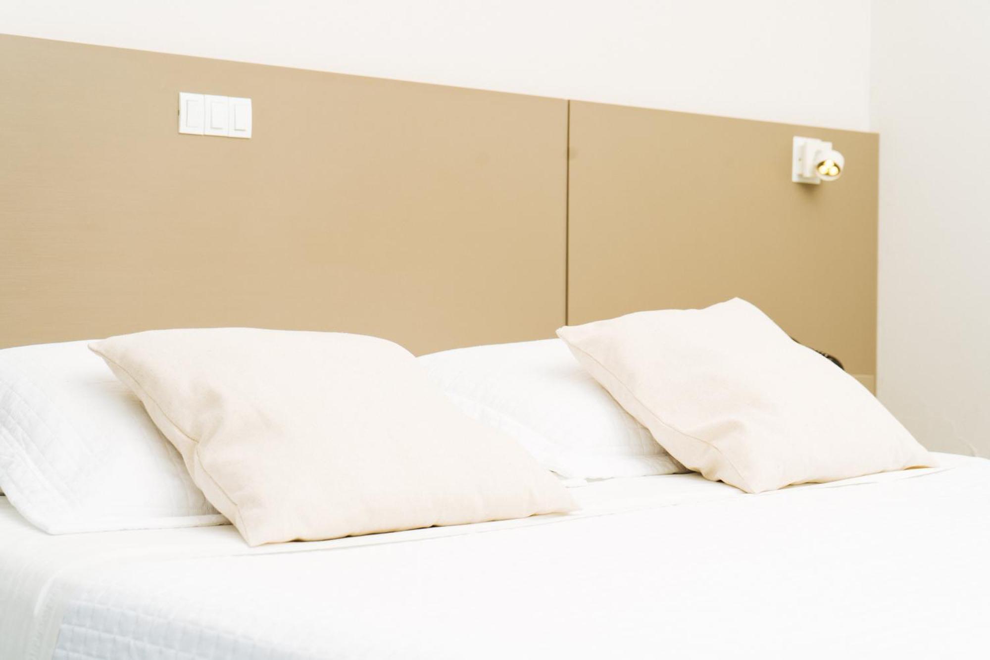 Cris Hotel ฟลอเรียนอโปลิส ภายนอก รูปภาพ