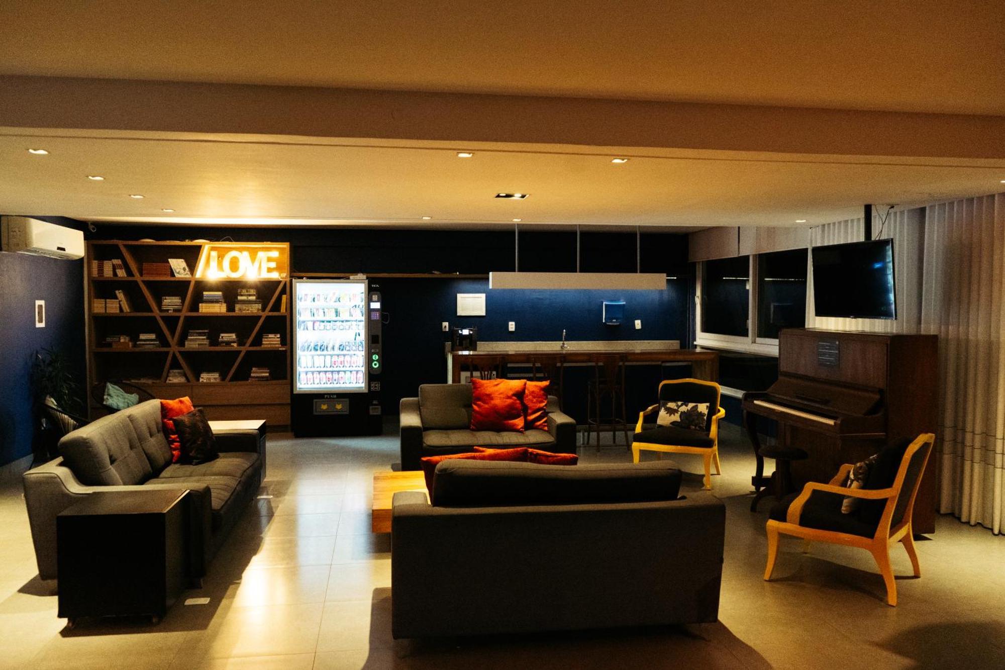 Cris Hotel ฟลอเรียนอโปลิส ภายนอก รูปภาพ